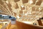 Philips HQ-Eindhoven-Tree of light. Photo by Jonathan Graham