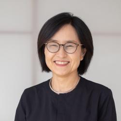 Kaori_Umeda_headshot.jpg
