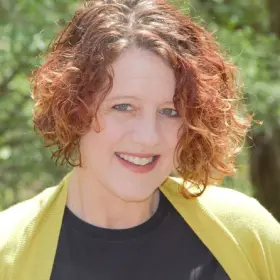 lisa-reed-headshot-edit.jpg